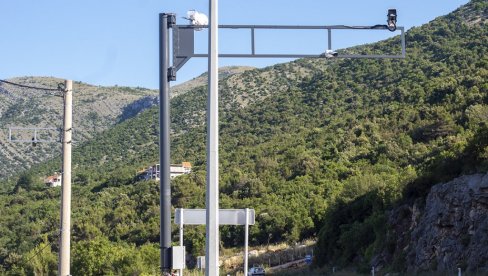 АНПР КАМЕРЕ У ТРЕБИЊУ ЗАБЕЛЕЖИЛЕ 810 ПРЕКРШАЈА: Нови видео-надзор постављен на свим улазима и излазима из града