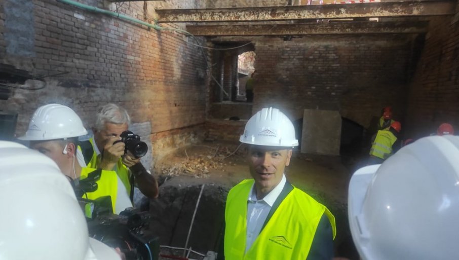 MINISTAR finansija Siniša Mali i ministar kulture Nikola Selaković obišli su radove na Istorijskom muzeju Srbije.