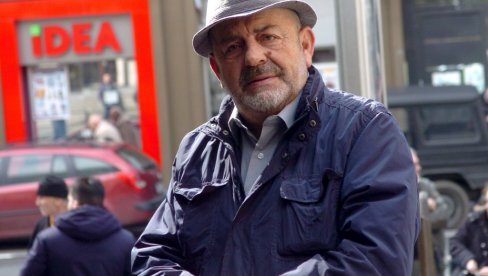 ČOVEK KOJI NIJE PRISTAO DA SE SVRSTA: Enver Petrovci (1954 - 2025), slavni jugoslovenski glumac, reditelj i pedagog