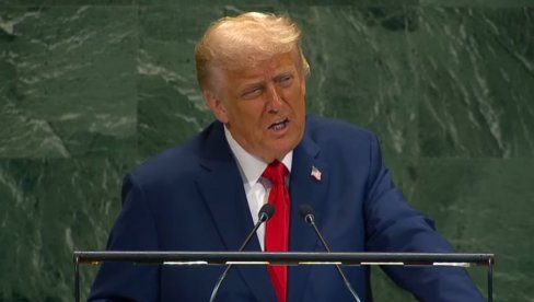 PRŠTI SVE U NJUJORKU, VATREN GOVOR PREDSEDNIKA SAD: Tramp žestoko optužuje UN