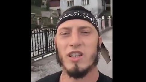 UZNEMIRUJUĆI SNIMAK IZ BIHAĆA: Radikalni islamista preti srpskoj porodici zbog pesme Veseli se srpski rode (VIDEO)