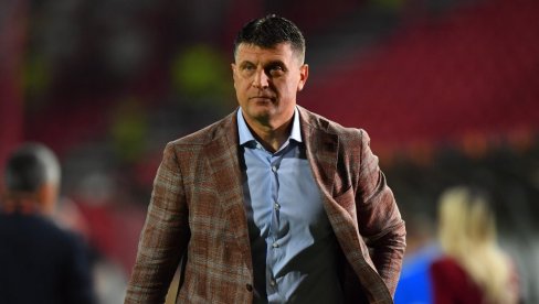 ВЛАДАН МИЛОЈЕВИЋ ПРЕЛОМИО! Ево кога је тренер Црвене звезде повео у Порто