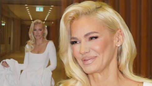 НАТАША БЕКВАЛАЦ ДАНАС СЛАВИ РОЂЕНДАН: Честитке стижу са свих страна, а ево колико година је напунила (ФОТО)