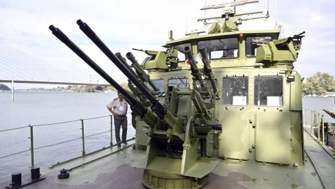 МОЋНИ ТИТЕЛ БРАНИ ЗЕМЉУ СА РЕКА: Новости на сајму наоружања Партнер, наших 157 експоната меркају странци (ВИДЕО)