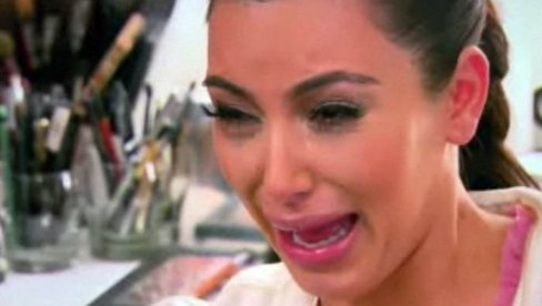 ИЗА СВЕГА СТОЈИ КРИС ЏЕНЕР И ОБОЈЕ СМО УЗЕЛИ ПО 380.000 ДОЛАРА: Бивши дечко Ким Кардашијан најавио ТУЖБУ против ње и њене мајке и тврди д