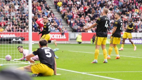 NIŠTA NOVO OD JUNAJTEDA: Crveni đavoli opet izgubili u Premijer ligi (FOTO/VIDEO)