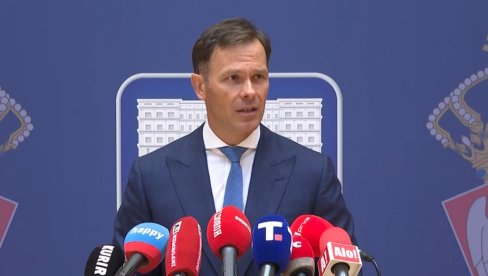 ZAKON O LEGALIZACIJI JE ZA SVE SAMO NE ZA TAJKUNE Mali odgovorio Nikeziću i Šoškiću: Oni su ti koji su prodali NIS za male pare (VIDEO)