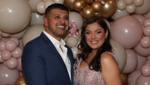 СЛАВЉЕ У ДОМУ НАДИЦЕ АДЕМОВ: Њен син данас пуни годину дана - Воли те мајка увек и заувек (ФОТО)