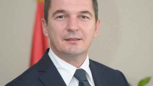 ГОРЊИ МИЛАНОВАЦ ЗАВРШАВА ОПРЕМАЊЕ ЛОКАЦИЈА ЗА ИНВЕСТИТОРЕ У ОБЛИЖЊЕМ КЛАТИЧЕВУ   Расте зона да расту и плате