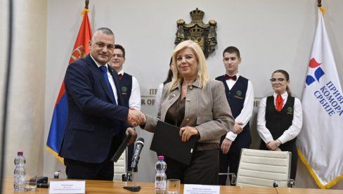 IZ KLUPE U SVOJU FIRMU: Ozvaničena dugogodišnja saradnja Privredne komore i Ugostiteljsko turisticke škole