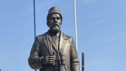 SKANDAL U CRNOJ GORI: Iz manastira Đurđevi Stupovi sud oduzima spomenik Pavlu Đurišiću