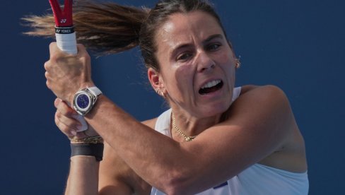 SENZACIJA: Iga Švjontek izgubila sa nulom!