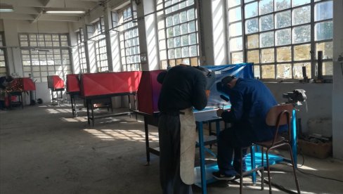 ZA NAJTRAŽENIJE POSLOVE OBUČENO 1200 OSUĐENIKA: Sporazum o saradnji sa Nacionalnom službom za zapošljavanje