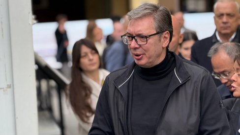 BIĆE RAT Vučić upozorio: Ceo svet se sprema za rat, kopaju rovove i gledaju ko će biti na čijoj strani