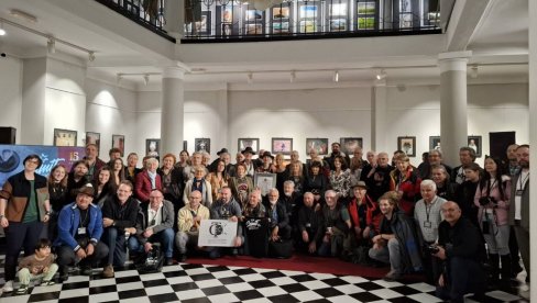 SAMIT FOTOGRAFA BIVŠE JUGOSLAVIJE: Jubilej manifestacije Leskovačkog kulturnog centra i Foto kluba iz ovog grada
