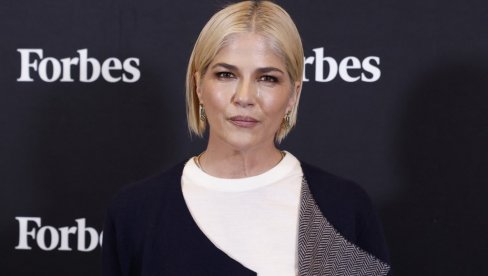 ПРОВЕЛА САМ ЦЕО ЖИВОТ СА ЛЕКАРИМА: Славна глумица 30 година покушавала да схвати због чега је стално уморна