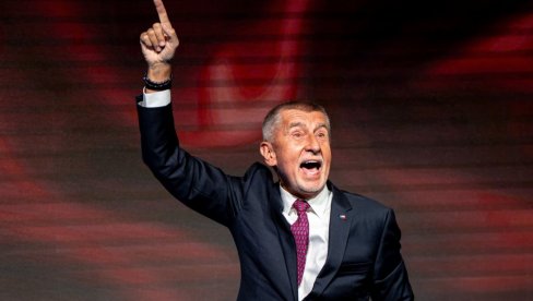 БАБИШ УКИДА ПРЕТПЛАТУ НА ЈАВНИ СЕРВИС: Чешки премијер кренуо у напад на медијске куће