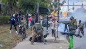 AMERIKA GORI: Krvavi sukob demonstranata i policije, upucana žena - Tramp šalje vojsku na ulice (FOTO/VIDEO)