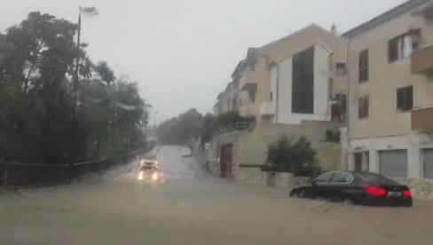 U KOMŠILUKU HAOTIČNO Izdato hitno upozorenje: Budite spremni na rizik od povreda...