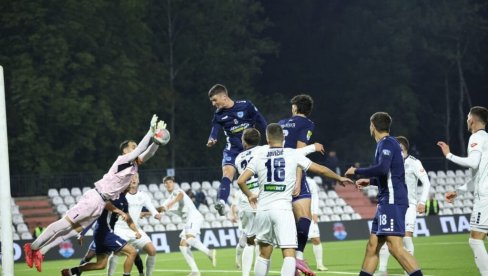 SVE JE TO MANJE-VIŠE ISTO! Nikola Zečević prvi put startovao za Železničar u pobedi nad TSC-om