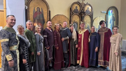 FONDACIJA ZA SRPSKI NAROD I DRŽAVU PODRŽALA MANIFESTACIJU POD NEBOM LAZAREVOG GRADA POSVEĆENU KNEGINJI MILICI (FOTO)