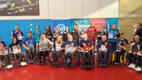 „СПИНОВЦИ“ БЕЗ ПРЕМЦА : У Новом Саду одржано Првенство Србије стонотенисера са инвалидитетом