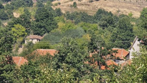 TZV KOSOVSKA ELEKTRODISTRIBUCIJA NE REAGUJE: Srbi u selima oko Kosovske Kamenice četiri dana bez struje