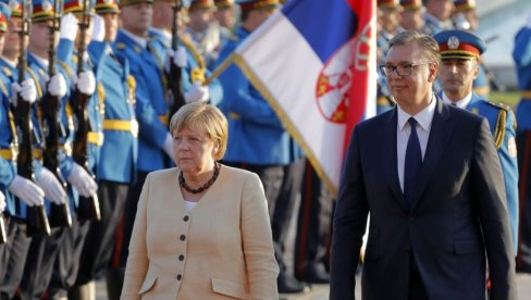 INTERESANTNO DA JE TO REKLA U OVOM TRENUTKU Vučić o izjavi Angele Merkel: Da je ostala kancelar ne bi bilo rata u Ukrajini