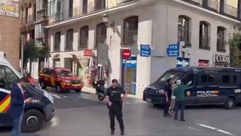 СРУШИЛА СЕ ЗГРАДА У ЦЕНТРУ МАДРИДА: Има повређених (ФОТО/ВИДЕО)