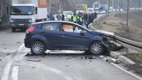 ЈЕДНА ЖРТВА УДЕСА: У септембру 57 саобраћајних незгода на подручју ПУ Краљево