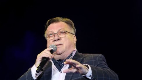 ОНИ ЋЕ ДРЖАТИ ГОВОР НА КОМЕМОРАЦИЈИ: Музичар и глумци спремили дирљиво обраћање за великог пријатеља (ФОТО)