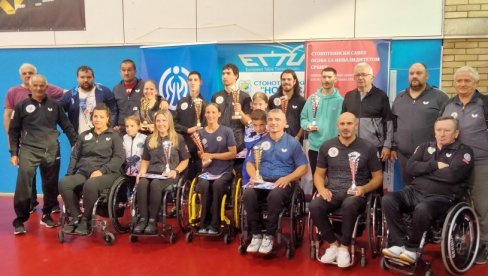 БИЋЕ ТЕШКО БЕЗ БЕБЕ И НАДЕ :  Српски парастонотенисери се без највећих ведета припремају за Европско првенство