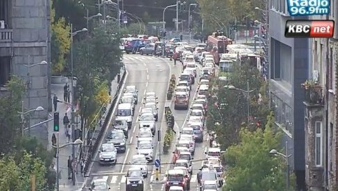 NEVIĐENE GUŽVE U BEOGRADSKOM SAOBRAĆAJU, KOLONE I DO 9KM: Kritično i na Milošu Velikom, evo šta je razlog