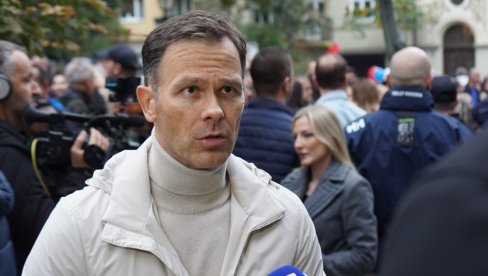 МАЛИ У ЗЕМУНУ НА СКУПУ ПОДРШКЕ НАШЕМ НАРОДУ: Ми смо на овим скуповима увек сложни, увек смо јединствени