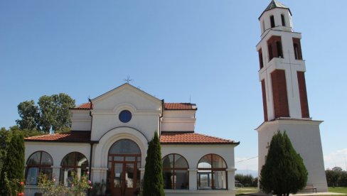 НЕПОЗНАТИ МУШКАРАЦ ОПЉАЧКАО ЦРКВУ: Из Храма Светих апостола Петра и Павла у Бујановцу нестао новац и други предмети