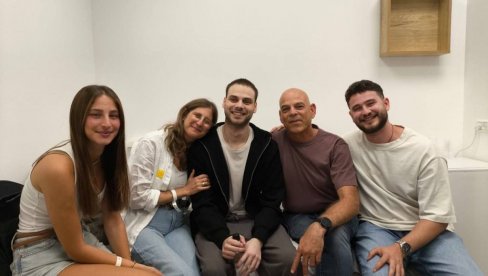 MAJKA ALONA OHELA OTKRILA ŠTA JE NJEN SIN URADIO PO DOLASKU U BOLNIČKU SOBU: Bio je šokiran kada je video...