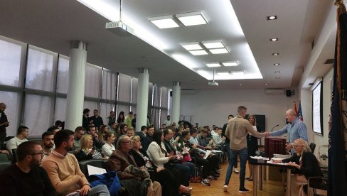 СВЕЧАНОСТ НА МАШИНСКОМ ФАКУЛТЕТУ: Промоција 52 инжењера и 146 мастер инжењера