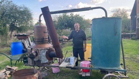 KAZAN PRORADIO U BOBARAMA PODNO PČINJA: Srbi iz Slavonije ne zaboravljaju rodna ognjišta