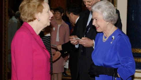 КОНАЧНО ОТКРИВЕНА ТАЈНА ОДНОСА ДВЕ НАЈМОЋНИЈЕ БРИТАНКЕ: Сви су мислили да се нису подносиле, али ово је права истина