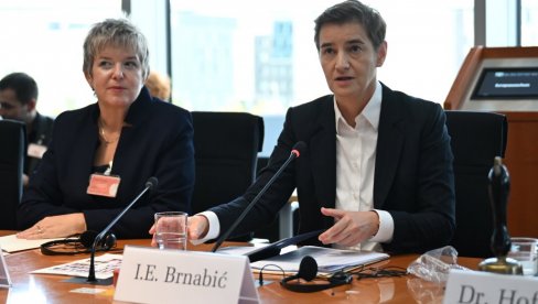 BRNABIĆ U BERLINU: “Ovo je prvi put da dobijemo priliku da kažemo i našu stranu” (VIDEO)