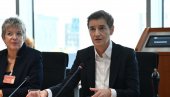 BRNABIĆ ODGOVORILA BLOKADERIMA: Jeste li vi muzičari?