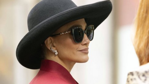 ЏЕНИФЕР ЛОПЕЗ КАКВУ ДУГО НИСМО ВИДЕЛИ: Многи је не би препознали (ФОТО)