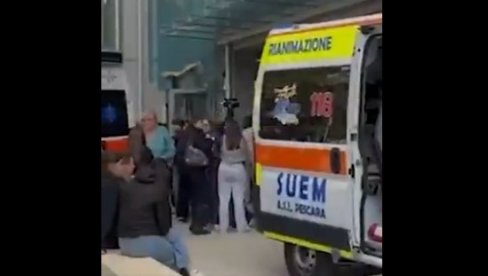 ЕВАКУИСАНО ВИШЕ ОД 1.000 УЧЕНИКА! Непозната супстанца у ваздуху, дошло до тровања ђака у Италији (ФОТО/ВИДЕО)