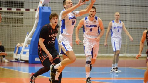 MAKSIMALNI „BELI“: Košarkaši Sloge odlično starovali u novoj sezoni