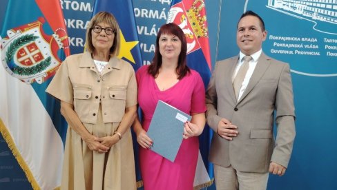 ПРЕДСЕДНИЦА ОПШТИНЕ БАЧКИ ПЕТРОВАЦ НА СВЕЧАНОСТИ: Уручени уговори о додели новчаних средстава из буџета АП Војводине