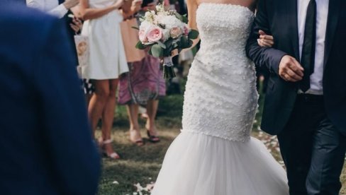 НАУКА КАЖЕ ДА СУ ОВО ИДЕАЛНЕ ГОДИНЕ ЗА БРАК: Ево када се граде најуспешнији односи