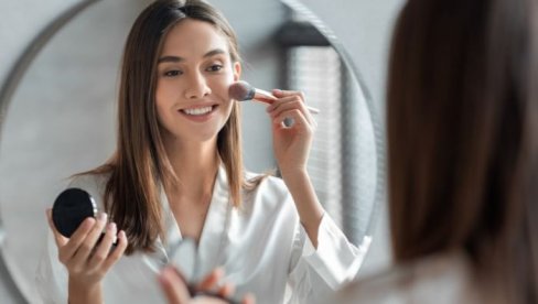 ОВАКО НАНЕТО РУМЕНИЛО СМАЊУЈЕ ГОДИНЕ И ЧИНИ НАС ОДМОРНИМ: Обратите пажњу на две ствари приликом избора