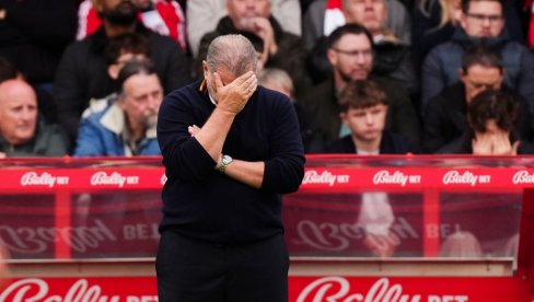 ОТКАЗ У ПРЕМИЈЕР ЛИГИ И ТО КАКАВ: Нотингем Форест сменио тренера у рекордном року