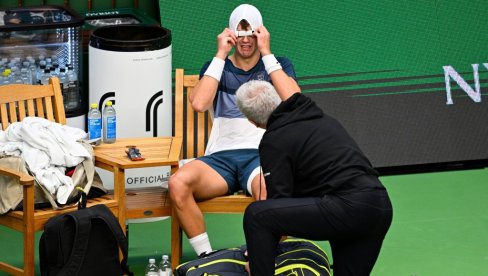 УЖАСНЕ СЦЕНЕ У СТОКХОЛМУ: Холгер Руне плакао због тешке повреде (ВИДЕО)