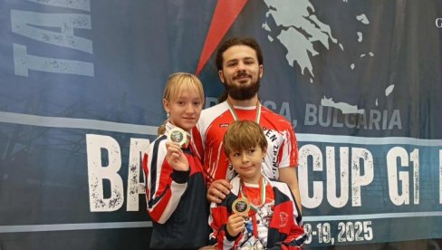 ТРИ ЗЛАТА У БУГАРСКОЈ: Успех теквондо мајстора Зрењанина на Балканском шампионату